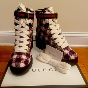 Vintage Tweed Check Lace Up Combat Ankle Boots 39.5 White Hibiscus Red Marine